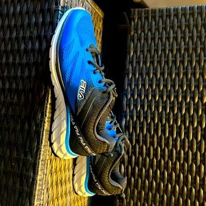 Brand new Fila shoes size 9